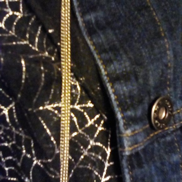 Silver tone necklace - Picture 7 of 10